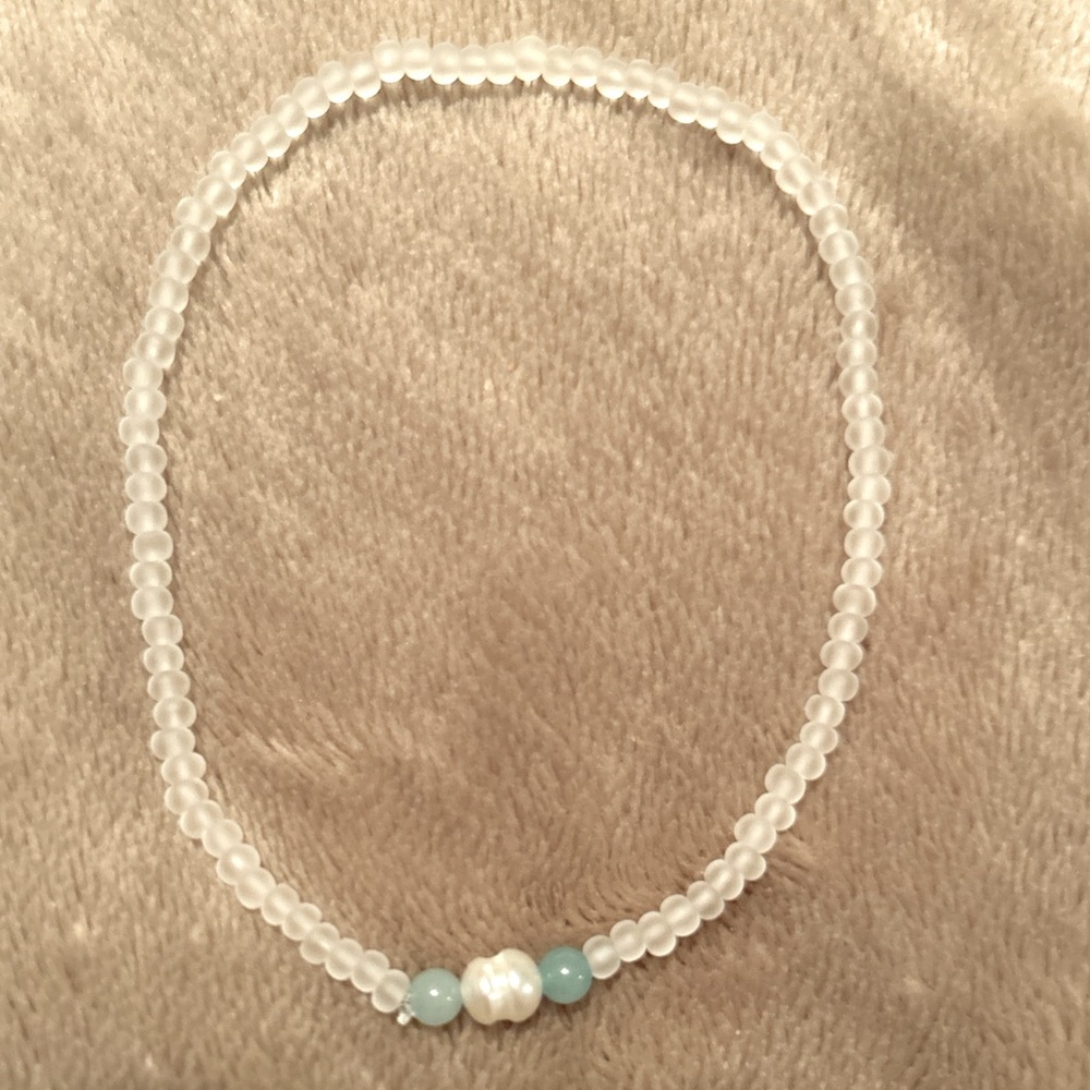 ⭐️Women’s hand beaded anklet 💚🤍
